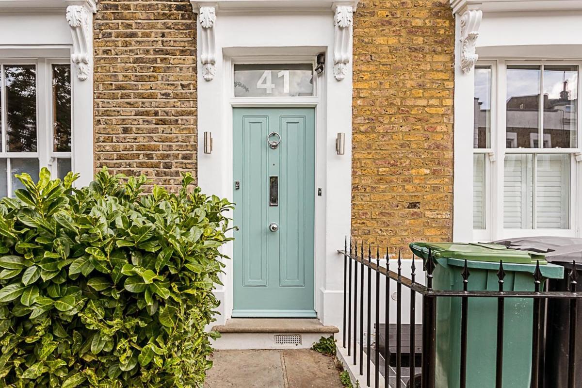 The Artist's House Alma Street Ferienhaus London